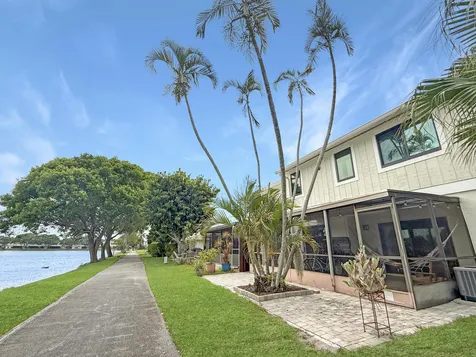 5246 Jog Lane Delray Beach FL 33484