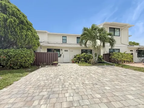 5246 Jog Lane Delray Beach FL 33484