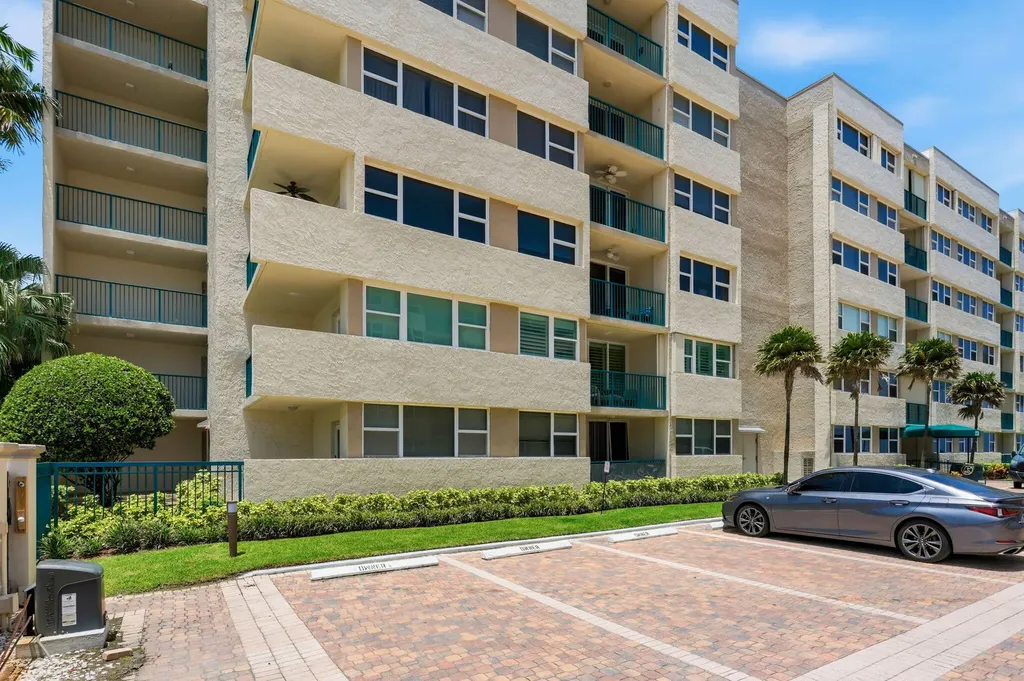 1239 Hillsboro Mile Hillsboro Beach FL 33062