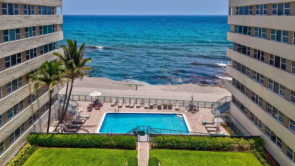 1239 Hillsboro Mile Hillsboro Beach FL 33062