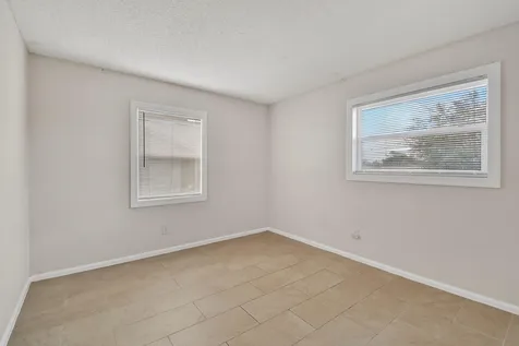 1618 W 26th Court Riviera Beach FL 33404