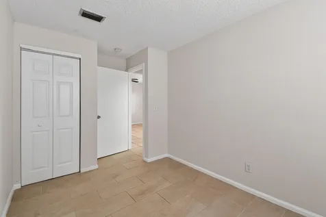 1618 W 26th Court Riviera Beach FL 33404