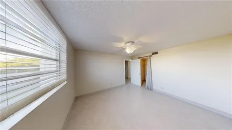 101 SE 3rd Avenue Dania Beach FL 33004