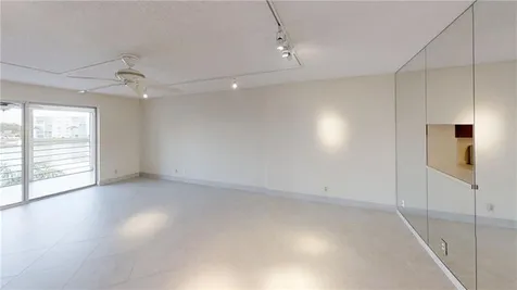 101 SE 3rd Avenue Dania Beach FL 33004