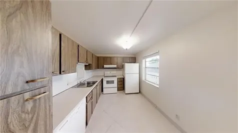 101 SE 3rd Avenue Dania Beach FL 33004
