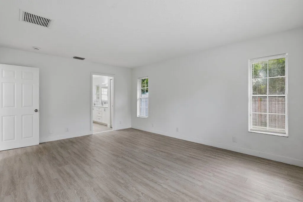 6900 2nd Street Jupiter FL 33458