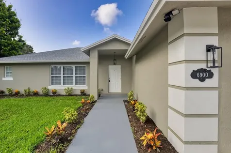 6900 2nd Street Jupiter FL 33458