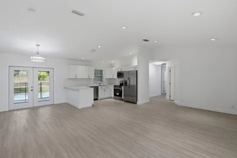 6900 2nd Street Jupiter FL 33458