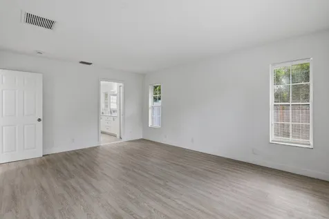 6900 2nd Street Jupiter FL 33458