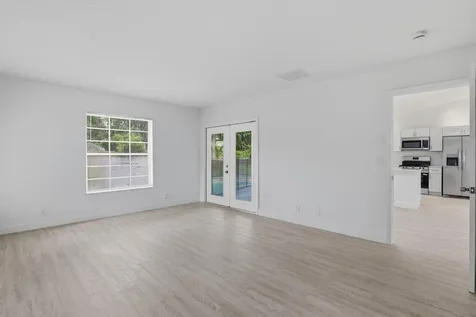 6900 2nd Street Jupiter FL 33458