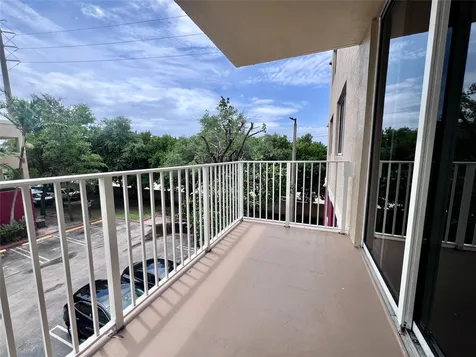 7707 NW 7 Street Miami FL 33126