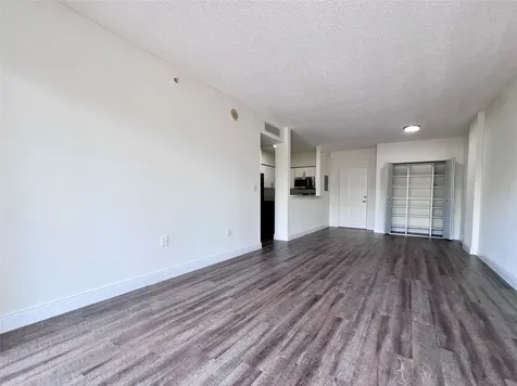 7707 NW 7 Street Miami FL 33126
