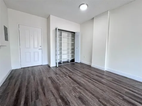 7707 NW 7 Street Miami FL 33126