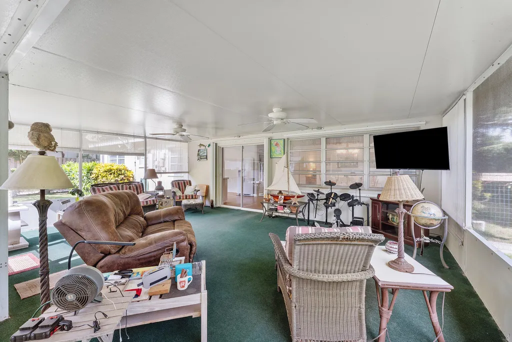 414 S Atlantic Drive Lantana FL 33462