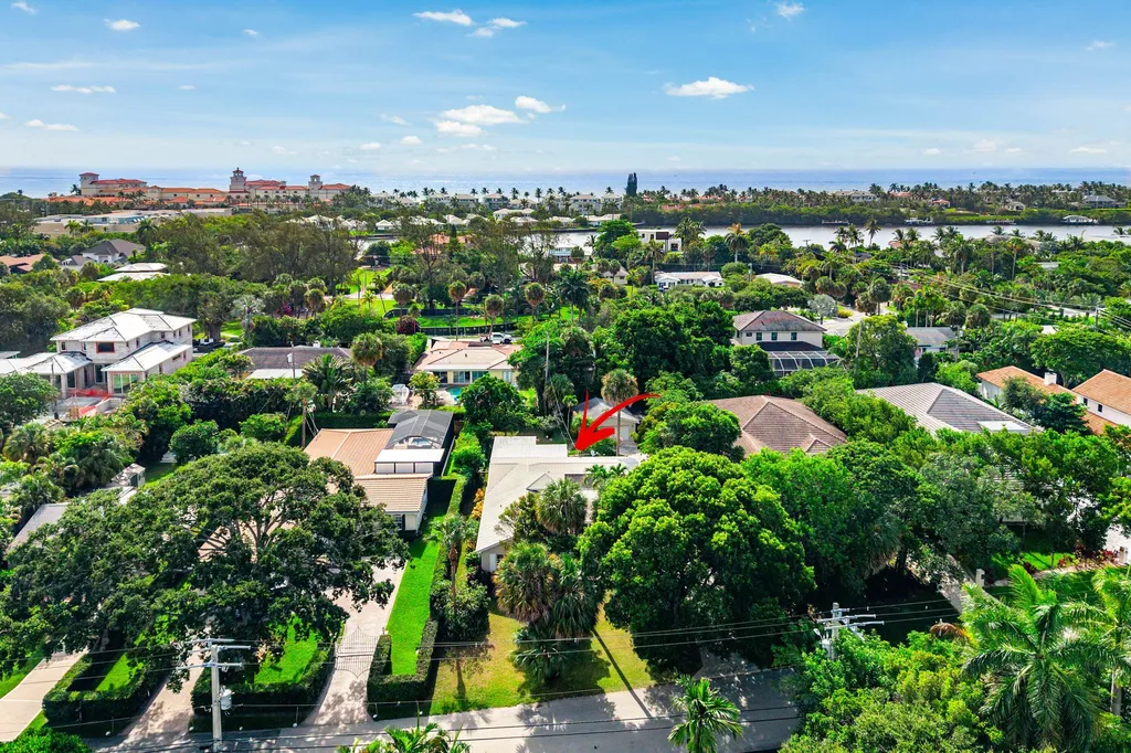 414 S Atlantic Drive Lantana FL 33462