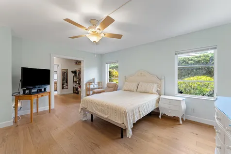 414 S Atlantic Drive Lantana FL 33462