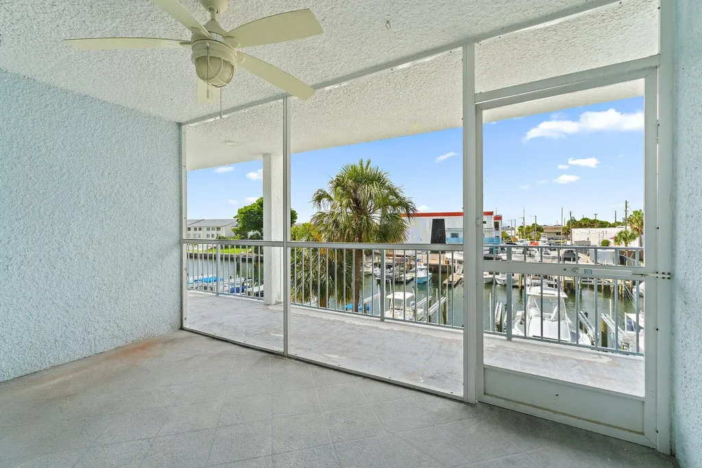 108 Paradise Harbour Boulevard North Palm Beach FL 33408