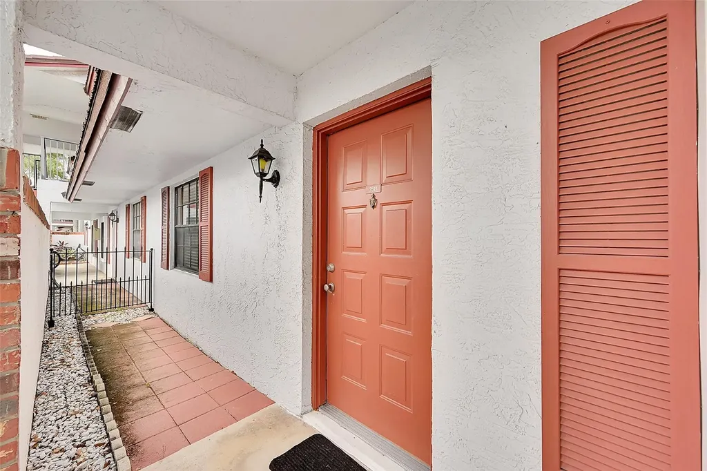 2518 NW 89th Drive Coral Springs FL 33065