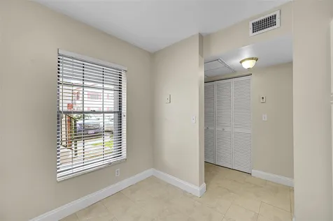 2518 NW 89th Drive Coral Springs FL 33065