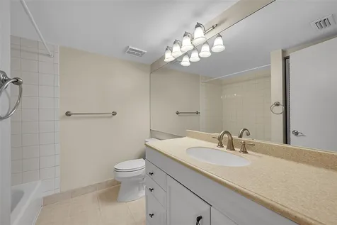 2518 NW 89th Drive Coral Springs FL 33065