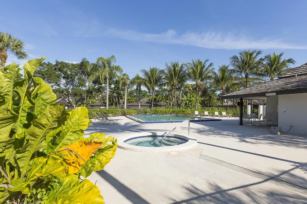11818 Pebblewood Drive Wellington FL 33414