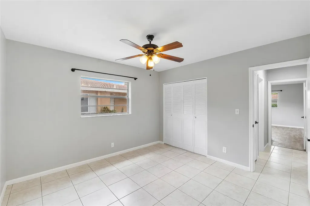 3843 NW 81st Terrace Coral Springs FL 33065