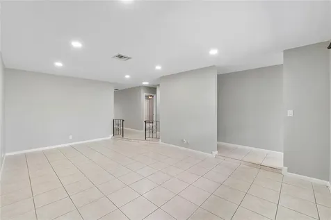 3843 NW 81st Terrace Coral Springs FL 33065