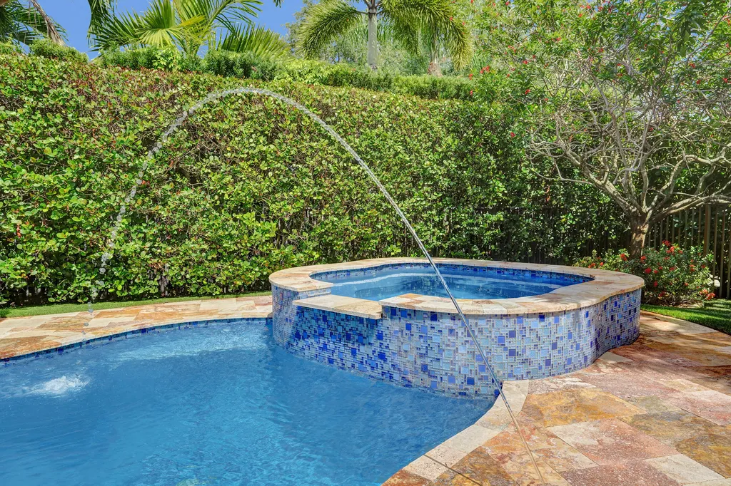 7276 NW 112th Way Parkland FL 33076