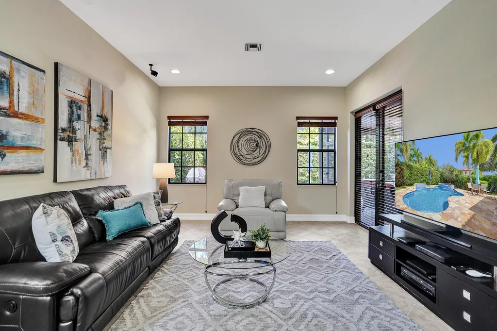 7276 NW 112th Way Parkland FL 33076