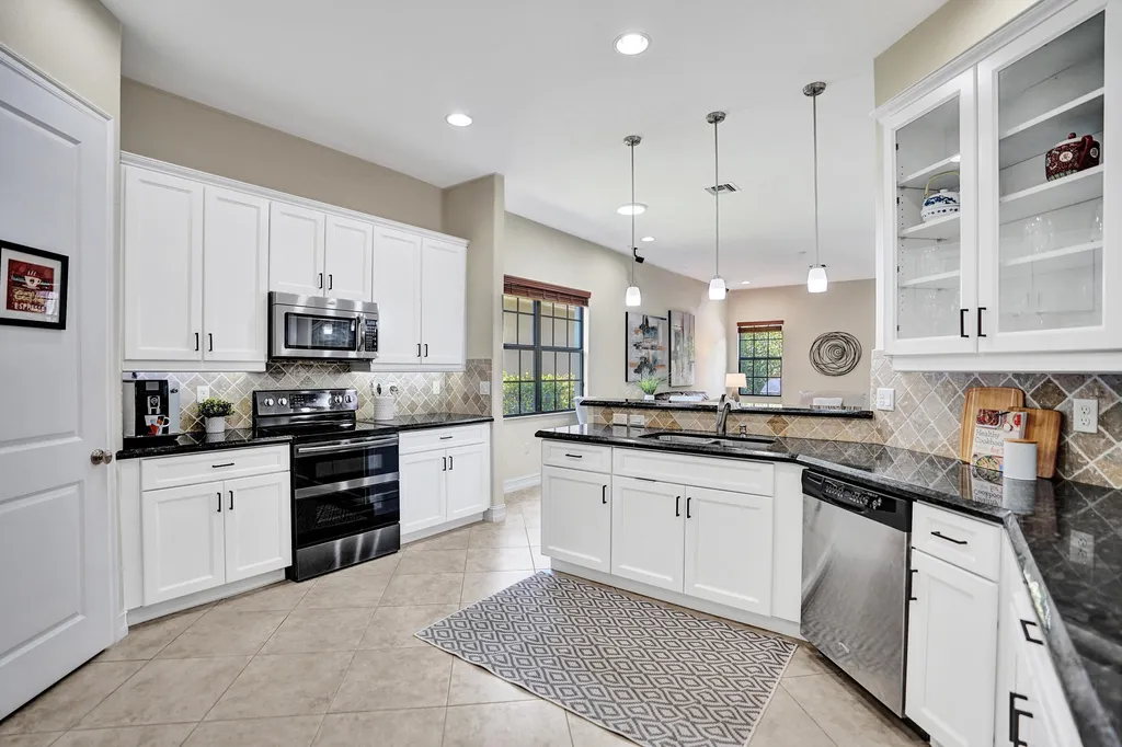7276 NW 112th Way Parkland FL 33076