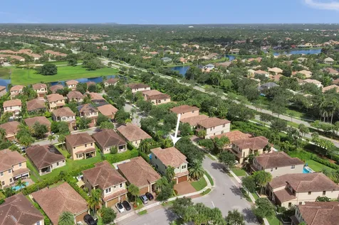 7276 NW 112th Way Parkland FL 33076