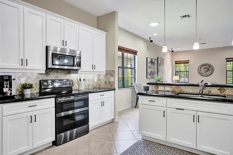7276 NW 112th Way Parkland FL 33076