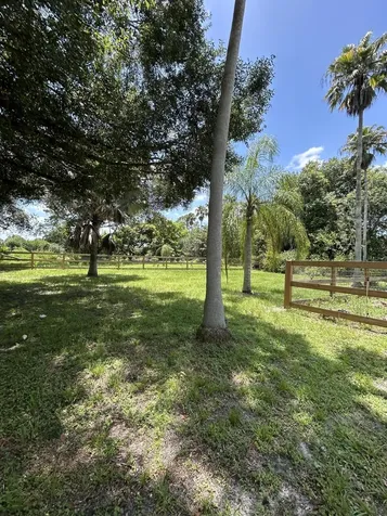 3208 A Road Loxahatchee Groves FL 33470