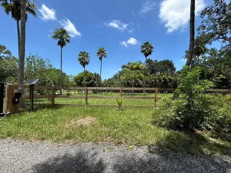 3208 A Road Loxahatchee Groves FL 33470