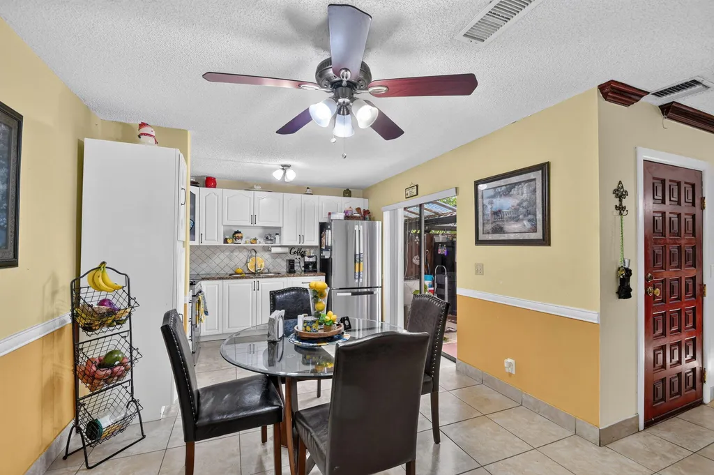 1610 Forest Lakes Circle West Palm Beach FL 33406
