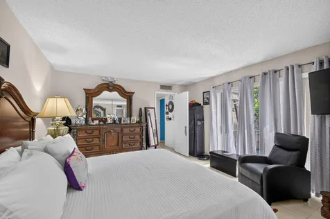 1610 Forest Lakes Circle West Palm Beach FL 33406