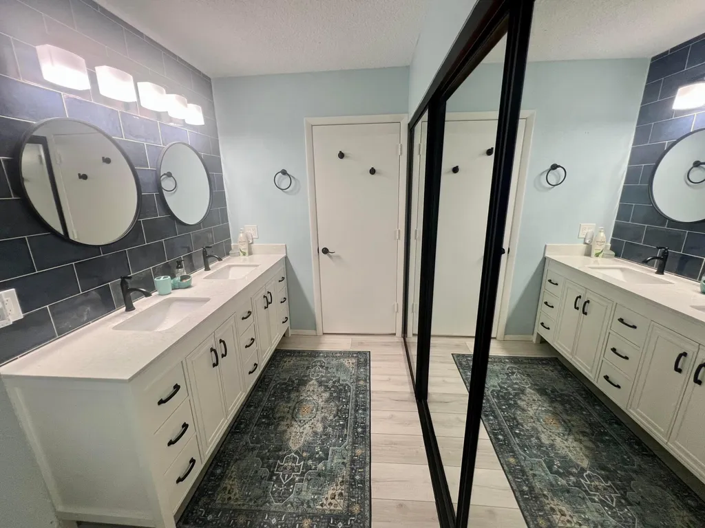 457 S Naranja Avenue Port St Lucie FL 34983