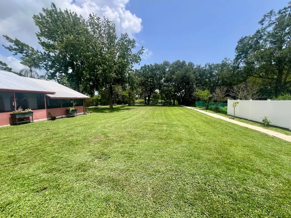 457 S Naranja Avenue Port St Lucie FL 34983