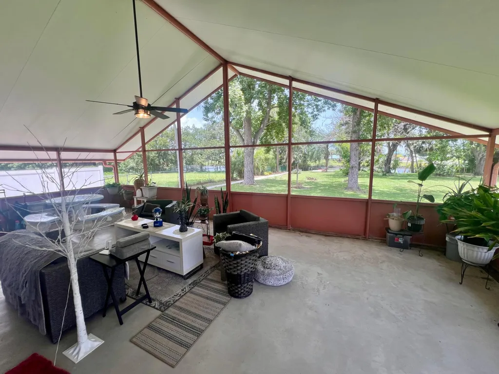 457 S Naranja Avenue Port St Lucie FL 34983