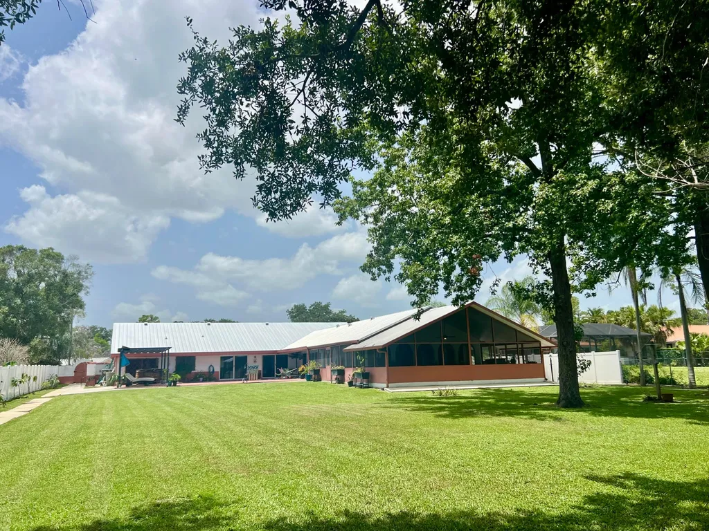457 S Naranja Avenue Port St Lucie FL 34983