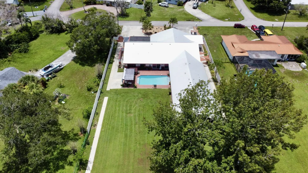 457 S Naranja Avenue Port St Lucie FL 34983