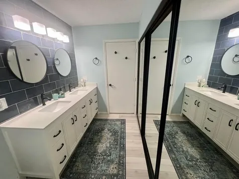457 S Naranja Avenue Port St Lucie FL 34983