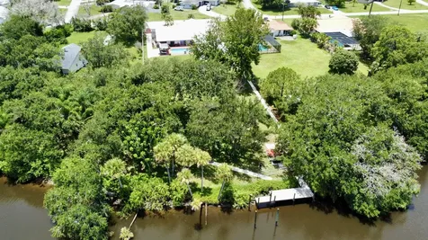 457 S Naranja Avenue Port St Lucie FL 34983