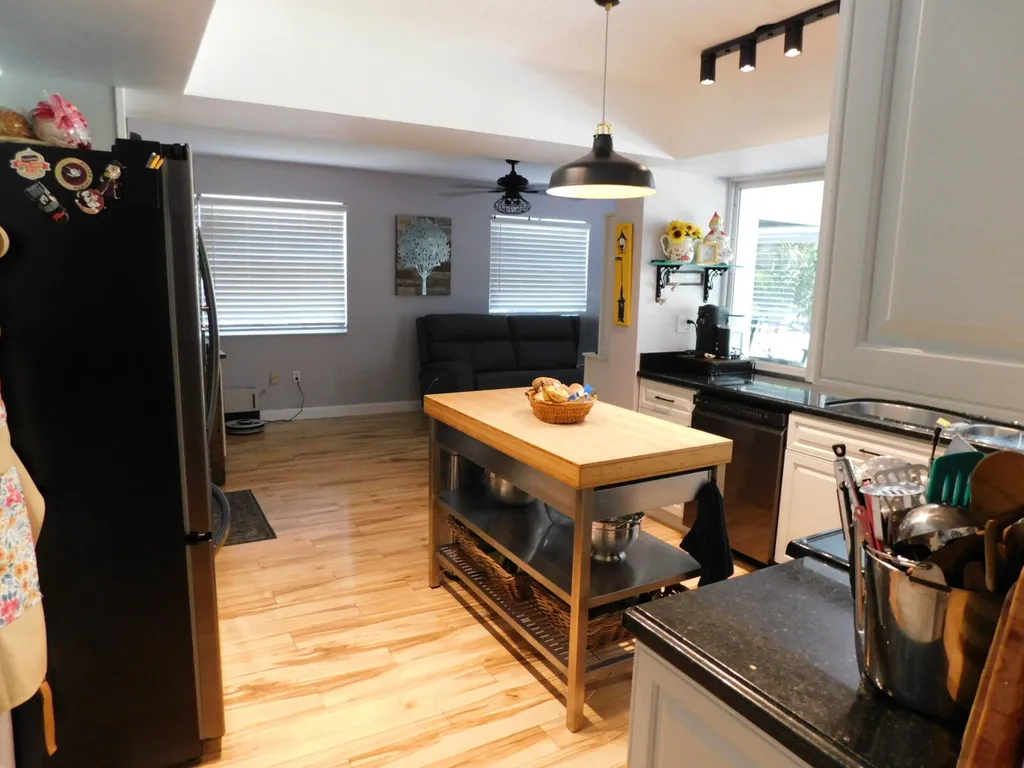 5270 SW 88th Terrace Cooper City FL 33328