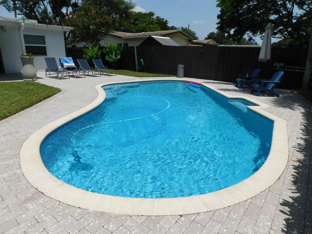 5270 SW 88th Terrace Cooper City FL 33328