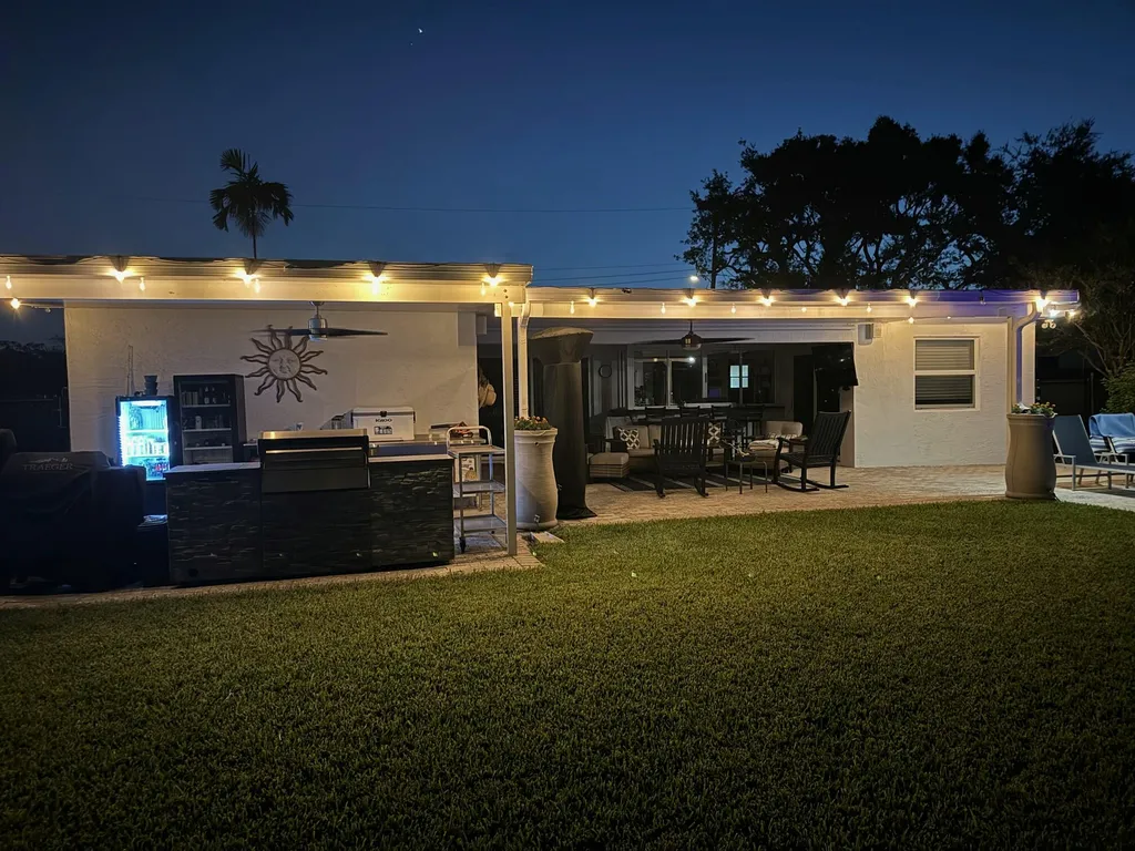 5270 SW 88th Terrace Cooper City FL 33328