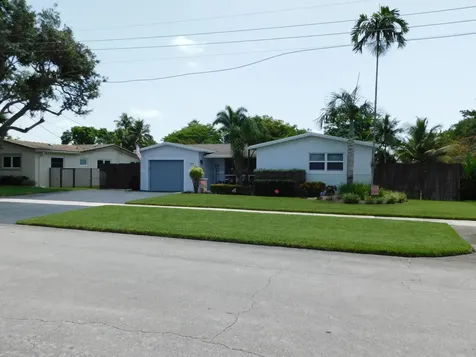 5270 SW 88th Terrace Cooper City FL 33328