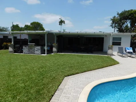 5270 SW 88th Terrace Cooper City FL 33328