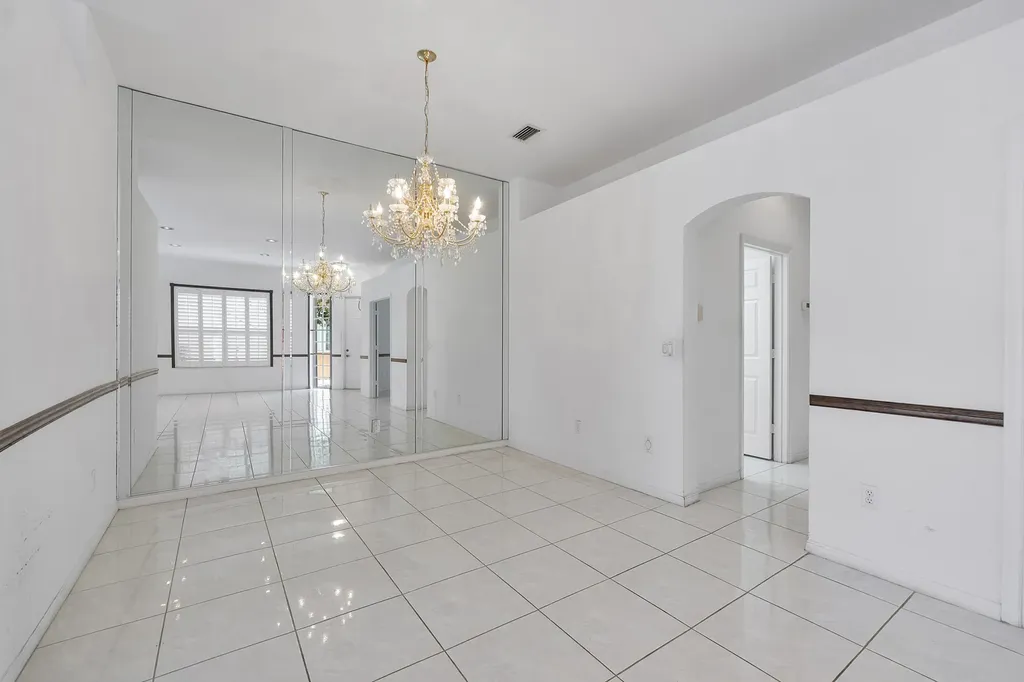 7591 NW 59th Way Parkland FL 33067