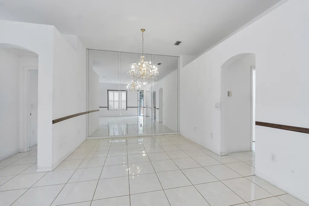 7591 NW 59th Way Parkland FL 33067
